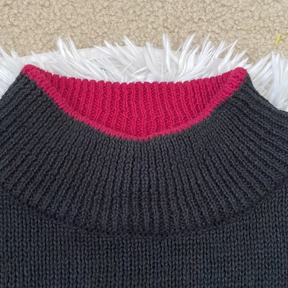 Vintage 80s Avon Floral Pattern Sweater - Picture 3 of 8